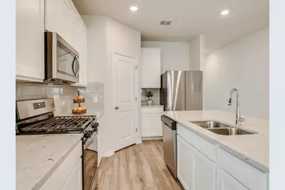 2818 Rustic Hills Drive, Round Rock, TX 78665 - Photo 9