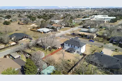 2307 Lathan Lane, Taylor, TX 76574 - Photo 21