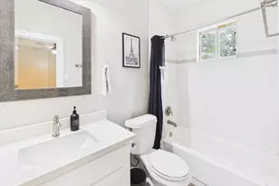 3008 Cedar St, Austin, TX 78705 - Photo 9