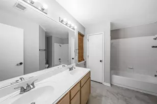 108 Tanglewood Ln, Hutto, TX 78634 - Photo 9