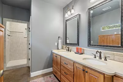 101 Winding Oak Drive, Johnson City, TX 78636 - Photo 17