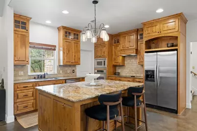 101 Winding Oak Drive, Johnson City, TX 78636 - Photo 9