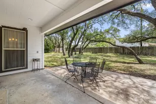 101 Winding Oak Dr, Johnson City, TX 78636 - Photo 27