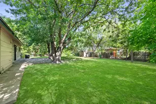 2311 Peppertree Ct, Austin, TX 78744 - Photo 11