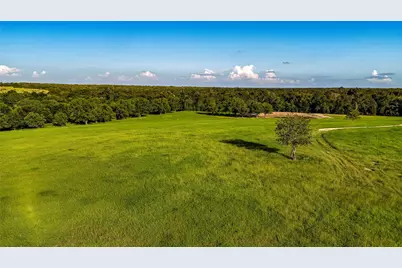 1462 County Road 313, Thrall, TX 78947 - Photo 35