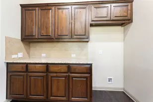 150 Drury Ln, Austin, TX 78737 - Photo 15