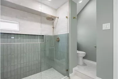 1002 Crestview Street, Round Rock, TX 78681 - Photo 25