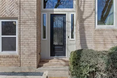 1002 Crestview Street, Round Rock, TX 78681 - Photo 3