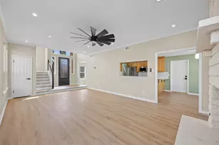 1002 Crestview St, Round Rock, TX 78681 - Photo 5