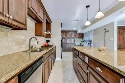 8911 Mount Bartlett Drive, Austin, TX 78759 - Photo 9