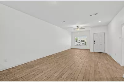 172 Allington Circle, Jarrell, TX 76537 - Photo 3