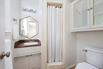 8102 Shadowood Drive, Austin, TX 78757 - Photo 15