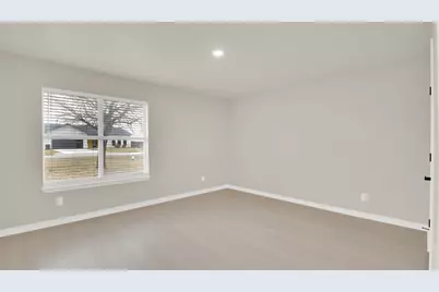 131 Meadow Valley Loop, Jarrell, TX 76537 - Photo 21