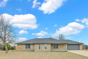 131 Meadow Valley Loop, Jarrell, TX 76537 - Photo 5