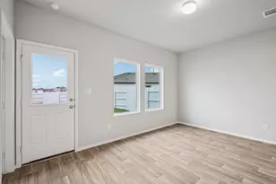 104 Summer Dr, Elgin, TX 78621 - Photo 15