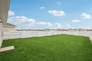 104 Summer Dr, Elgin, TX 78621 - Photo 37