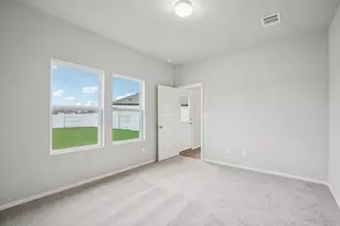 104 Summer Dr, Elgin, TX 78621 - Photo 17