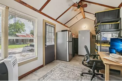 117 N Main Street, Paige, TX 78659 - Photo 15