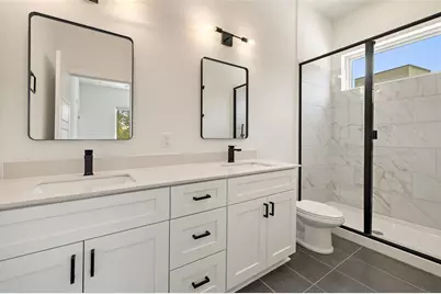 1811 Webberville Road #1307, Austin, TX 78721 - Photo 9