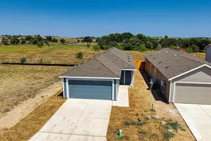 202 Pastar Fls, Seguin, TX 78155 - Photo 1