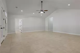 18504 Venture Dr, Lago Vista, TX 78645 - Photo 9