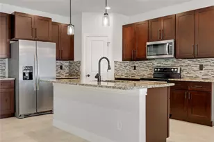 18504 Venture Dr, Lago Vista, TX 78645 - Photo 13