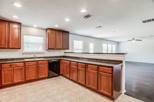 2017 Sydnee Dr, Leander, TX 78641 - Photo 11