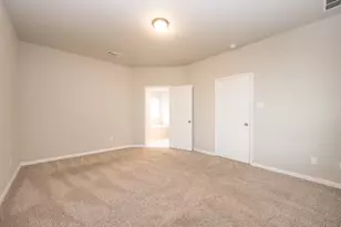 113 Lazy Lizzy Rd, Jarrell, TX 76537 - Photo 15