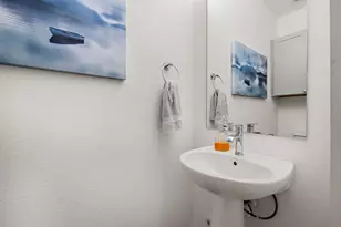 6404 Porter St, Austin, TX 78741 - Photo 7