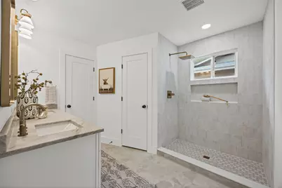 405 Tawny Drive, Austin, TX 78745 - Photo 19