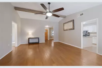 16314 Falcon Hill Street, San Antonio, TX 78247 - Photo 7
