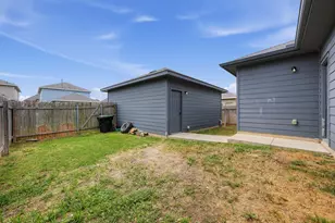 204 Timber Brook Dr, Hutto, TX 78634 - Photo 17