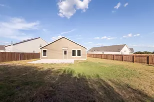 1905 Willkomen Wy, Pflugerville, TX 78660 - Photo 9