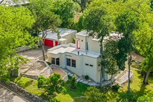 5932 Highland Hills Dr, Austin, TX 78731 - Photo 31