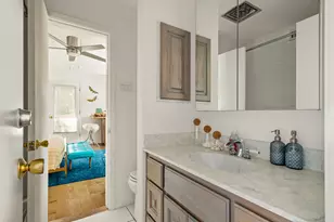5932 Highland Hills Dr, Austin, TX 78731 - Photo 17