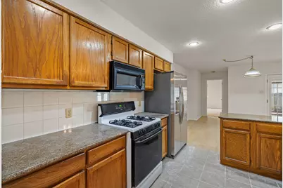 9709 Moorberry Street, Austin, TX 78729 - Photo 13