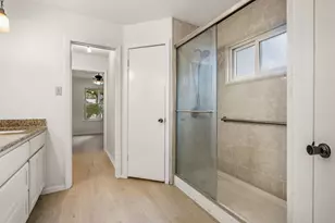 9709 Moorberry St, Austin, TX 78729 - Photo 19