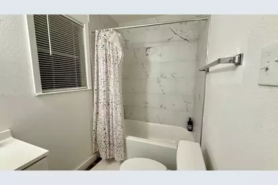 1802 University Avenue, Georgetown, TX 78626 - Photo 13