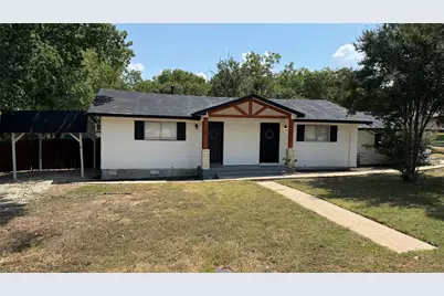 1802 University Avenue, Georgetown, TX 78626 - Photo 1