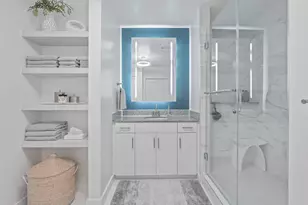 360 Nueces St, Austin, TX 78701 - Photo 21