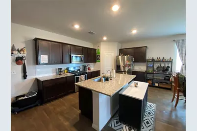 924 Vogel Drive, Georgetown, TX 78626 - Photo 3