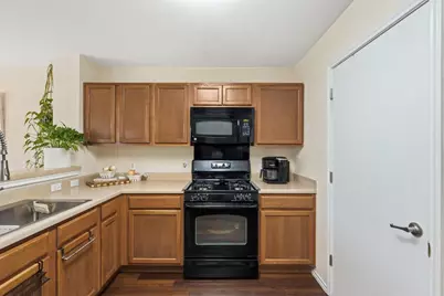 5721 Abby Ann Lane, Austin, TX 78747 - Photo 9