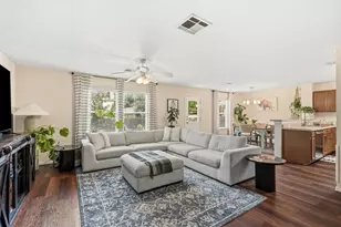 5721 Abby Ann Ln, Austin, TX 78747 - Photo 5