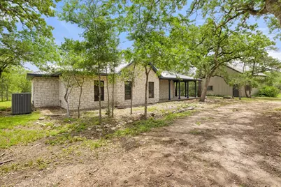 244 Woodway Drive, Elgin, TX 78621 - Photo 3