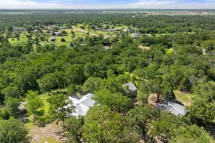 244 Woodway Dr, Elgin, TX 78621 - Photo 37