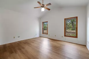 244 Woodway Dr, Elgin, TX 78621 - Photo 21