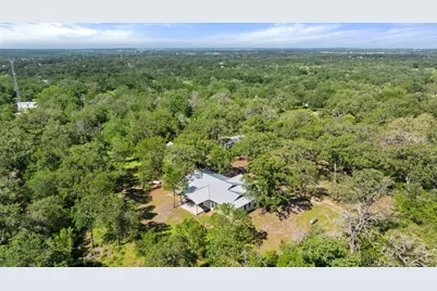 244 Woodway Drive, Elgin, TX 78621 - Photo 39
