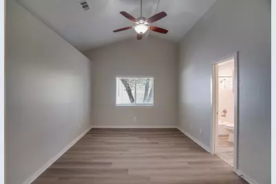 6306 Weeks Cove, Austin, TX 78727 - Photo 11
