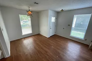 7506 St Amant Pl, Austin, TX 78749 - Photo 5