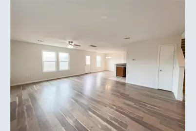 11813 Plains Valley Drive, Del Valle, TX 78617 - Photo 9